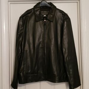 Men's Banana Republic leather jacket